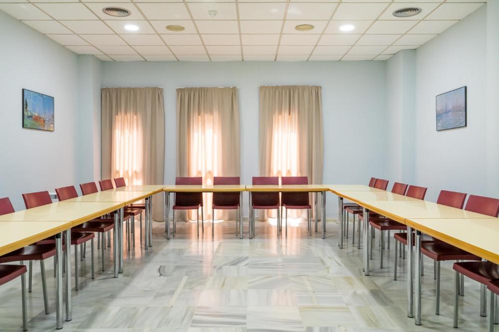 Albergue Inturjoven Sevilla المظهر الخارجي الصورة