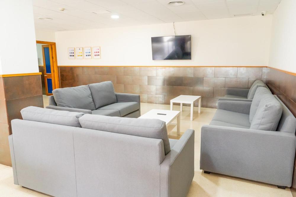 Albergue Inturjoven Sevilla المظهر الخارجي الصورة