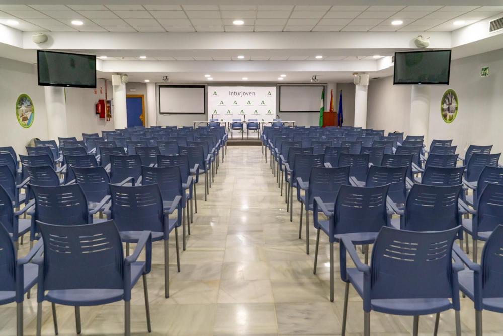 Albergue Inturjoven Sevilla المظهر الخارجي الصورة
