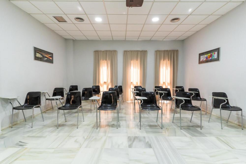Albergue Inturjoven Sevilla المظهر الخارجي الصورة