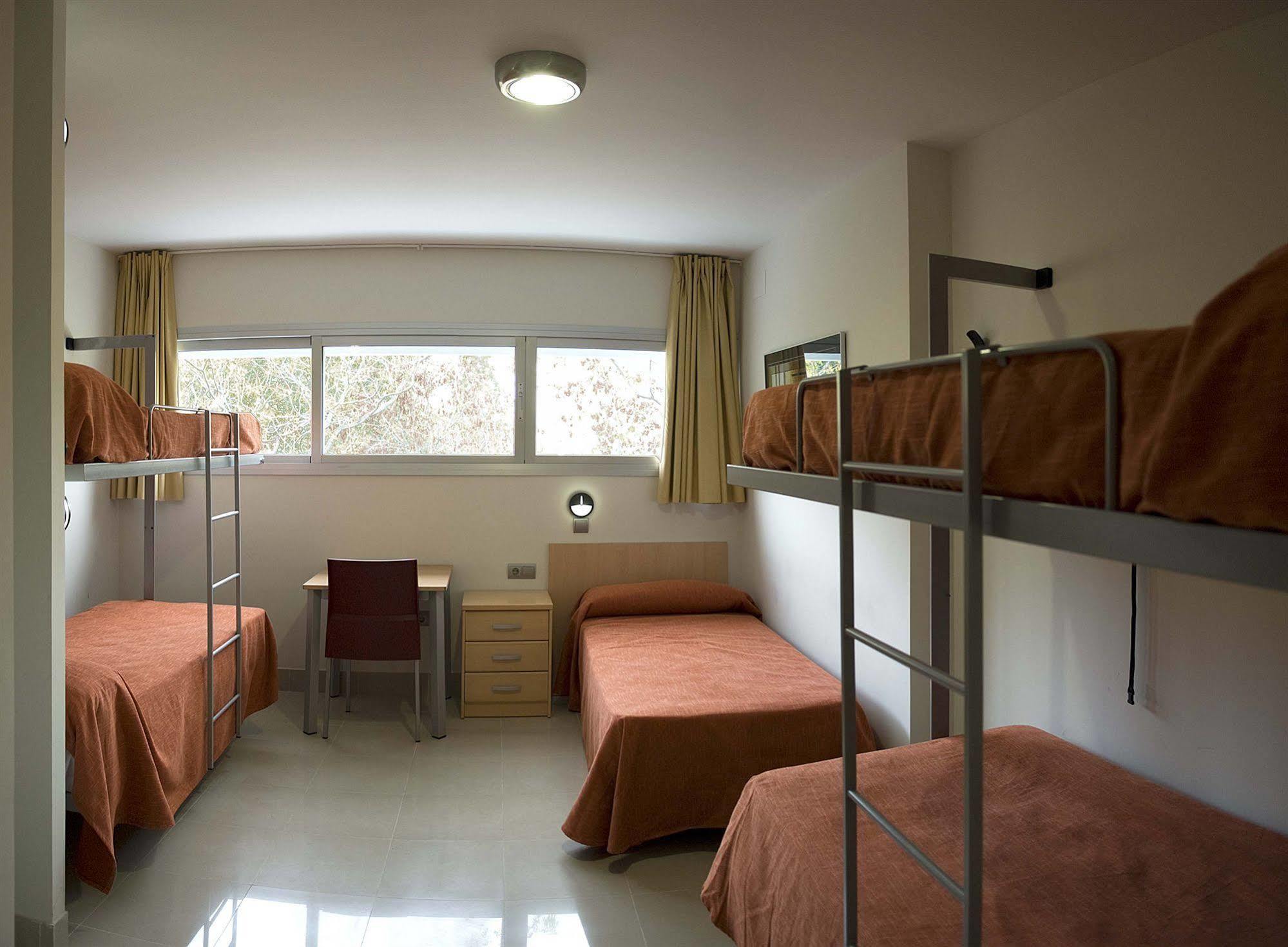Albergue Inturjoven Sevilla المظهر الخارجي الصورة